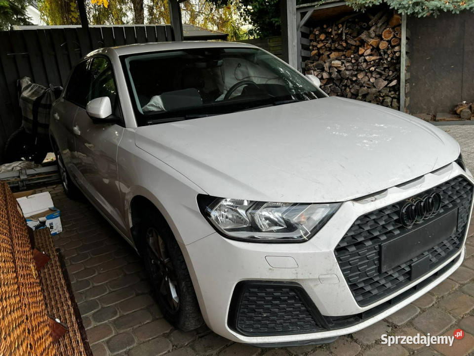 Audi A1 Sportback 10 TFSI 95 Krajowy Klima benzyna wielkopolskie Baranowo