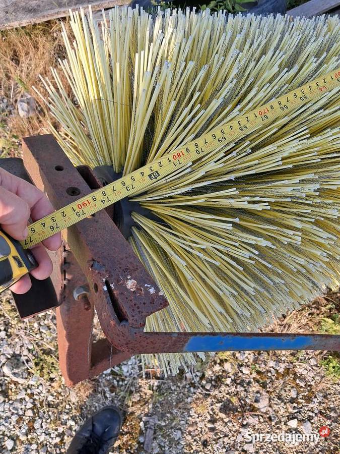 Zamiatarka z napędem hydraulicznym nieuszkodzony Gardzienice Drugie