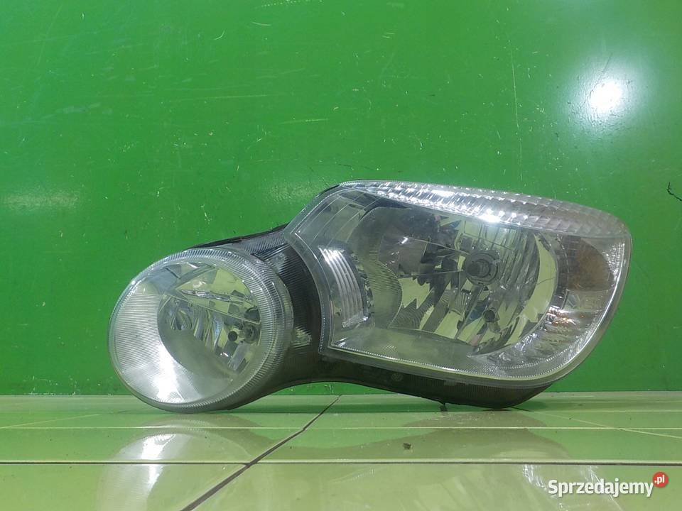 SKODA YETI 18 TSI 11r 5D lampa lewa przod Suków
