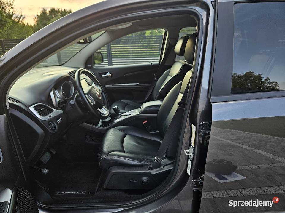 Fiat Freemont 20 JTD 170 4x4 LOUNGE nieuszkodzony Pionki sprzedam