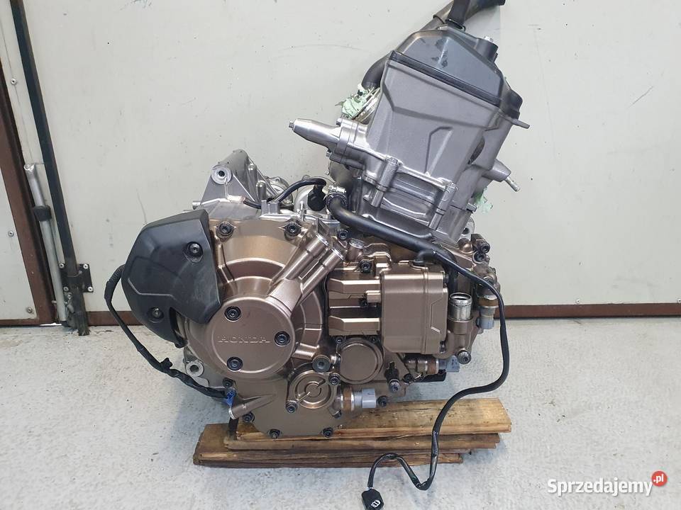 Honda CRF 1000 automat silnik głowica dekiel Grońsko sprzedam