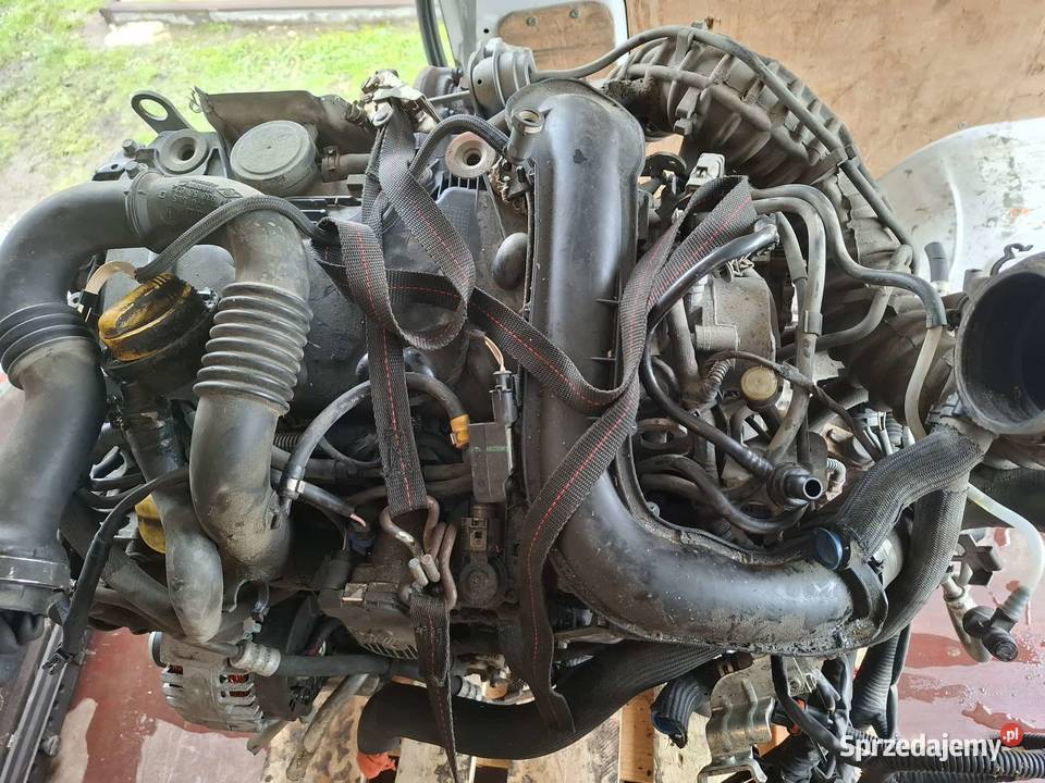 Sprzedam silnik opel vivaro 20 M9R Narol