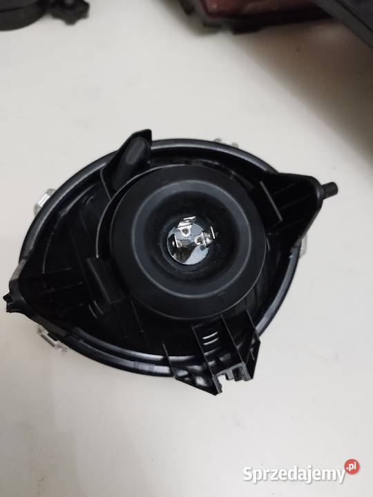 Lampa reflektor Yamaha delight 125 Reflektory i halogeny Turek