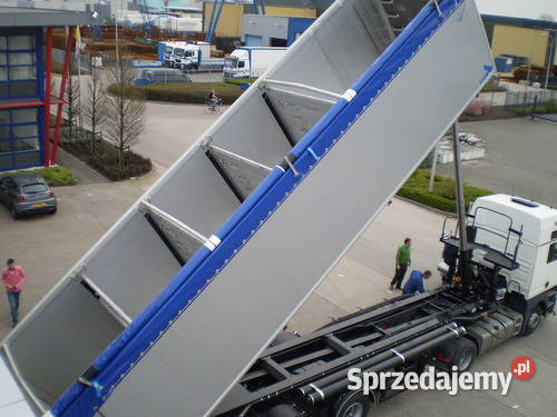 Naczepa do paszy sruty z wydmuchem dmuchawa Wywrotki Warszawa