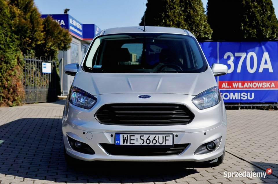 Ford Tourneo Courier salon Polska serwis ASO srebrny Warszawa