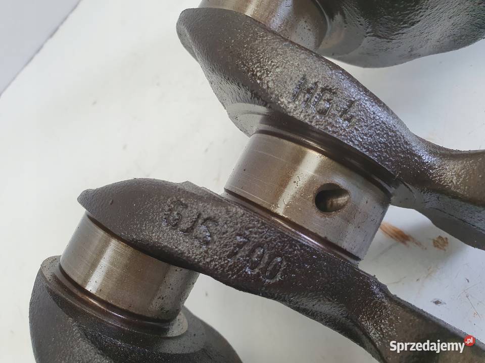 Peugeot 308 14 VTi WAŁ KORBOWY 75347334 8FS osobowe Rudka