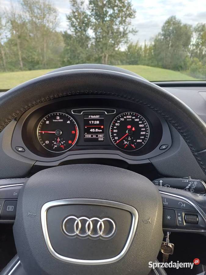 Audi Q3 I 20 TDI 140 2014 r Bobrowniki