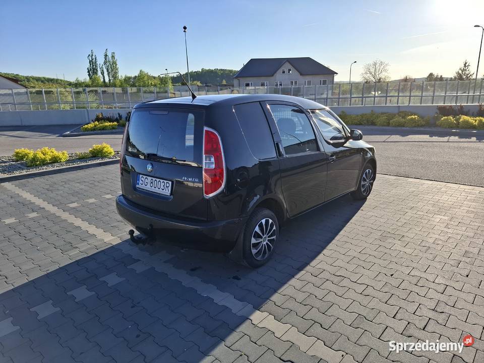 Skoda praktik 12 12v 2011 przebieg 105000 van Kielce