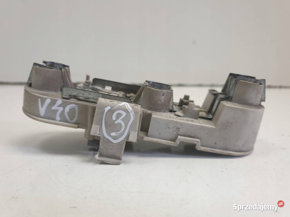 Volvo V40 WKŁAD LAMPY lewy tył KIEROWCY 28562005