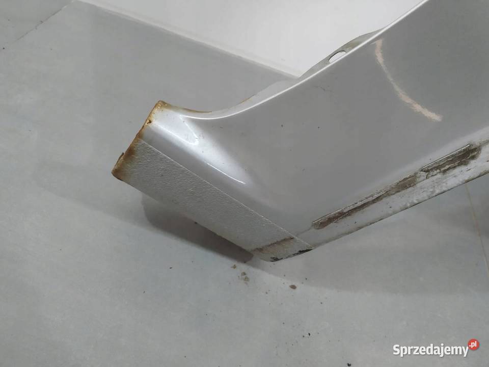 BŁOTNIK PRAWY PRZÓD SREBRNY Z157 Opel Zafira II