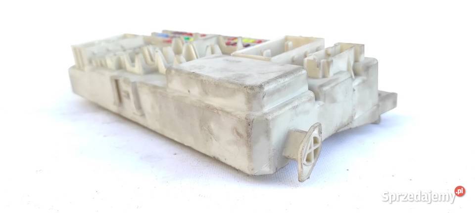 20032009 Mazda 3 I BSI skrzynka bezpieczników osobowe Włoszczowa sprzedam