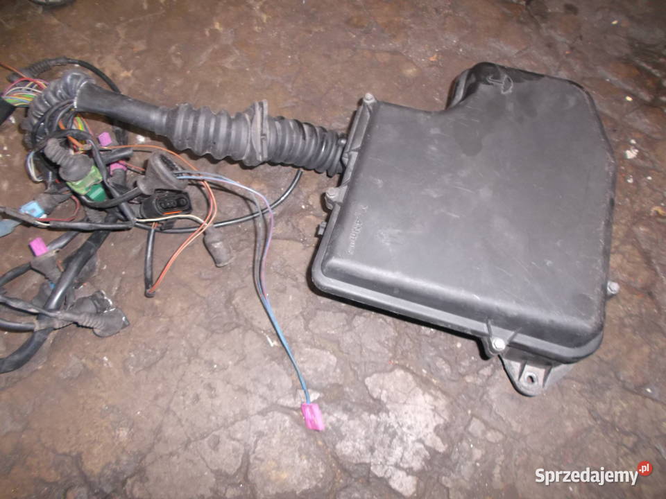 AUDI A4 B5 PSSAT KOMPUTER STEROWNIK BOSCH 8D0 komputery Świerzawa sprzedam