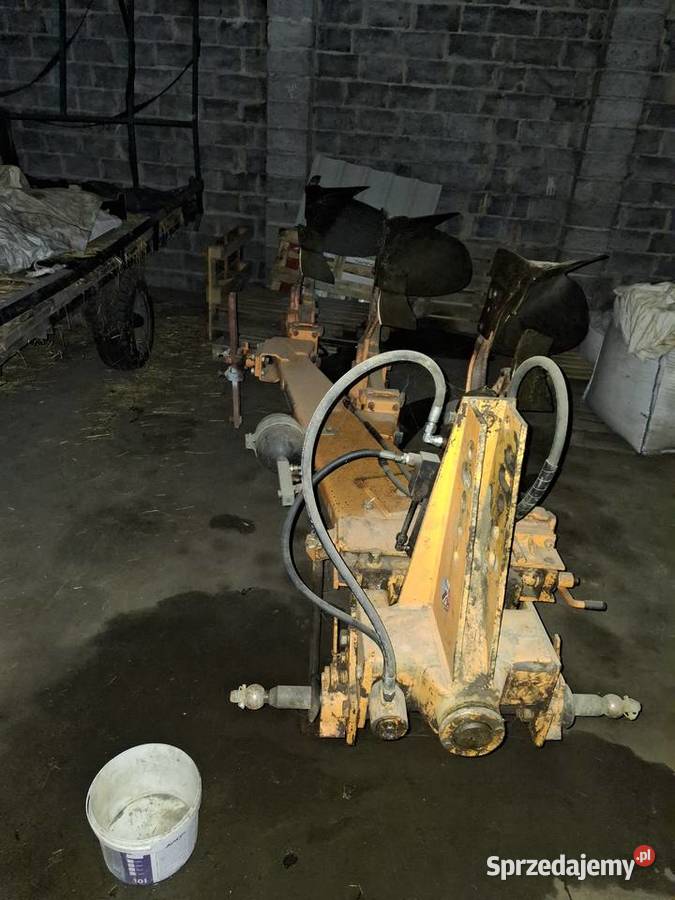 Pług 3 skibowy huard