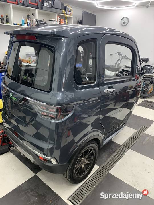 Skuter elektryczny zabudowany 2022 30cm3 Gdańsk