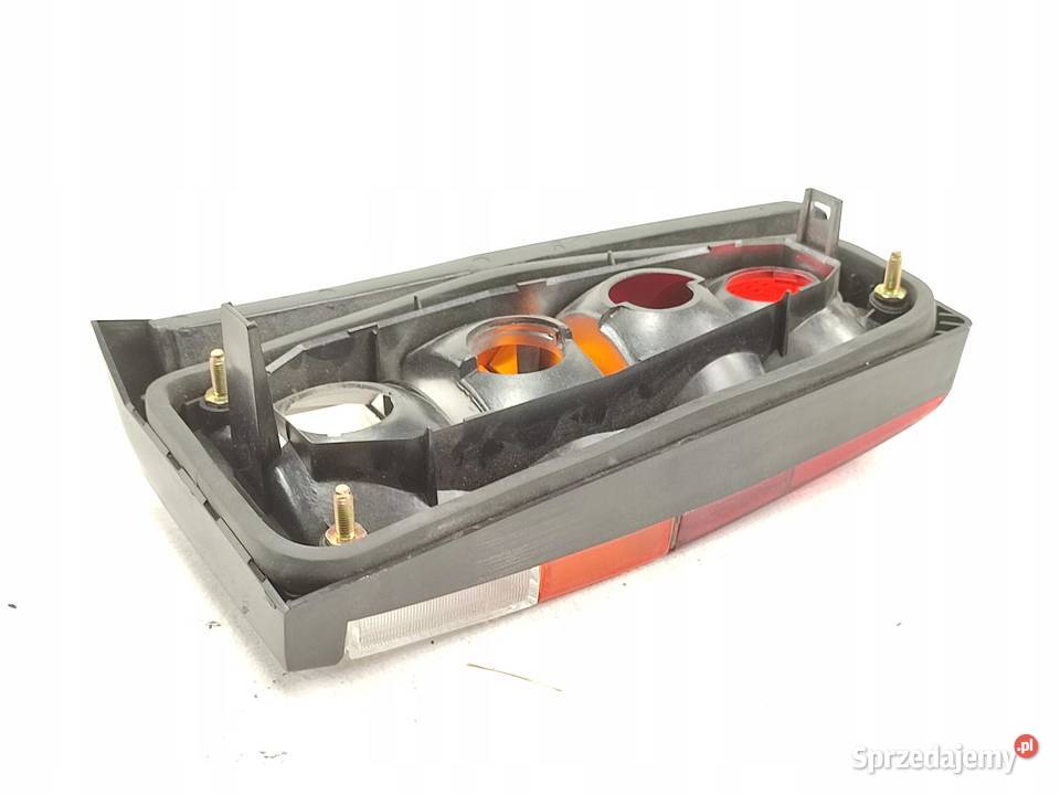 LAMPA PRAWY TYŁ VOLKSWAGEN POLO I 19881994 NOWA osobowe lubelskie
