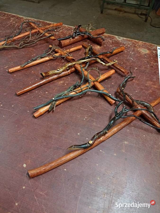 Rzeźba krzyż rękodzieło Leżajsk