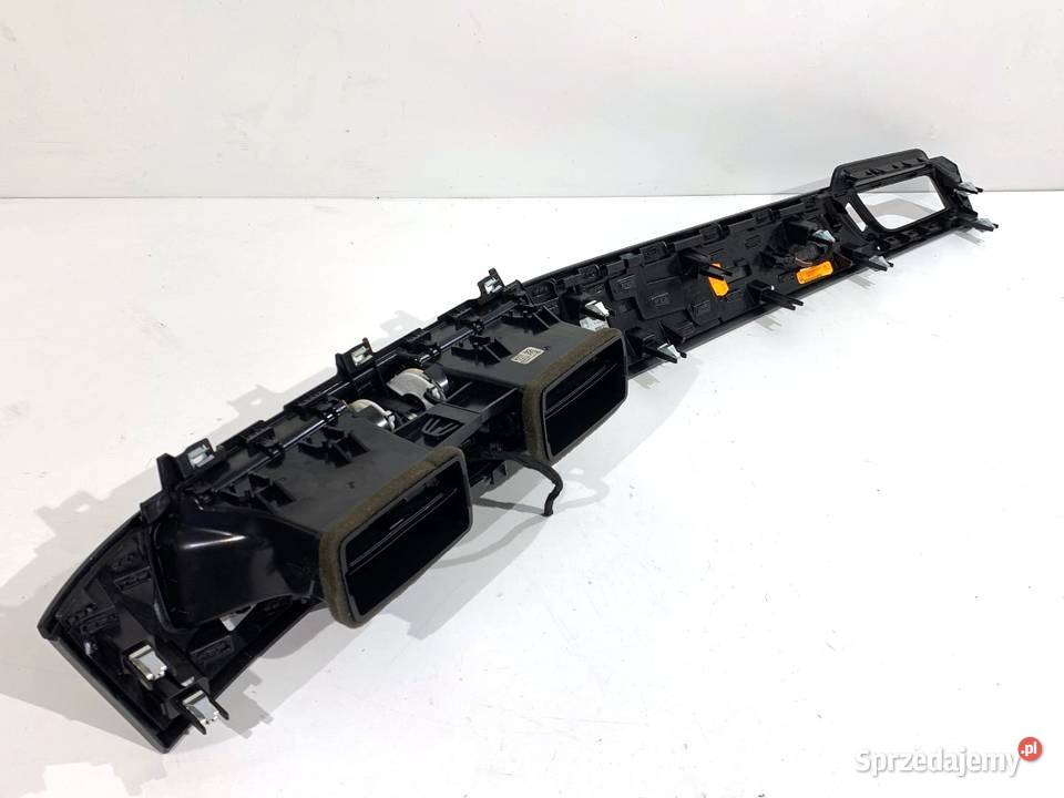 KRATKA NAWIEWU PRZÓD BMW F48 9292741 Crossover osobowe sprzedam