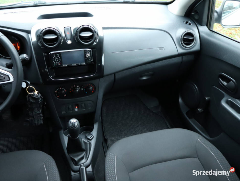 Dacia Sandero 10 SCe Sandero