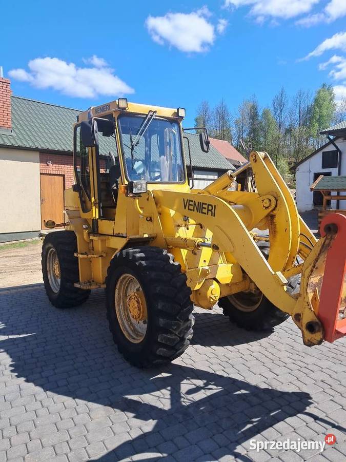 Ładowarka kołowa Venieri VF663 atlas liebherr świętokrzyskie