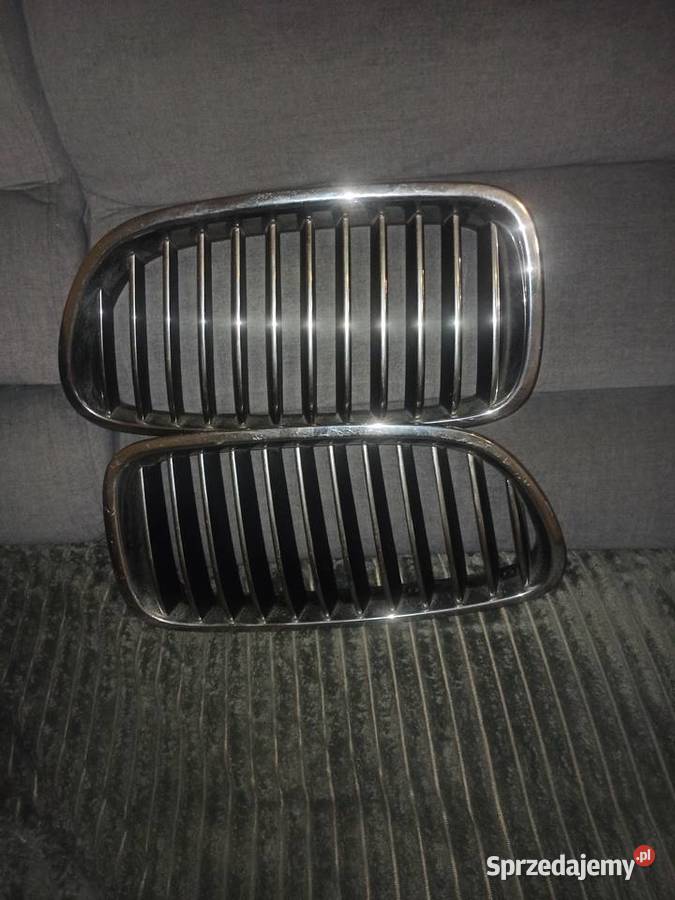 Sprzedam dwie pary lewa i prawa atrapa Warta