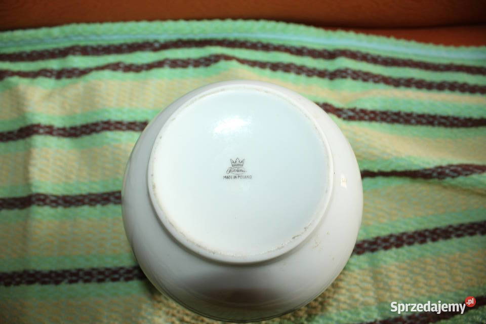 Porcelanowy wazonik Karolina Kwiaty Made in Antyki Chorzów