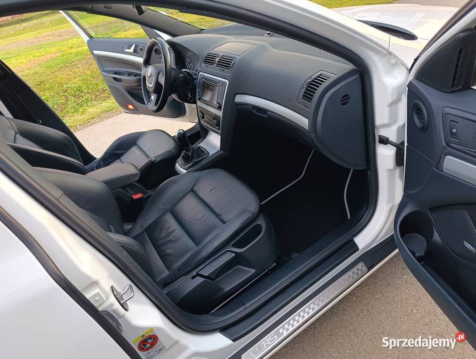 Skoda Octavia 2 RS CR 2010r Bezwypadkowy Serwis 219600km podkarpackie Brzozów sprzedam