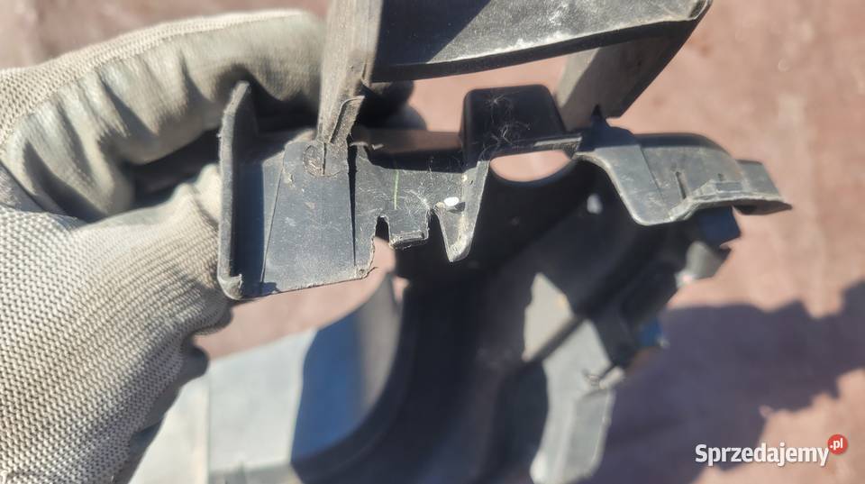 KIEROWNICA POWIETRZA MERCEDES CKLASA W205 śląskie Ruda Śląska
