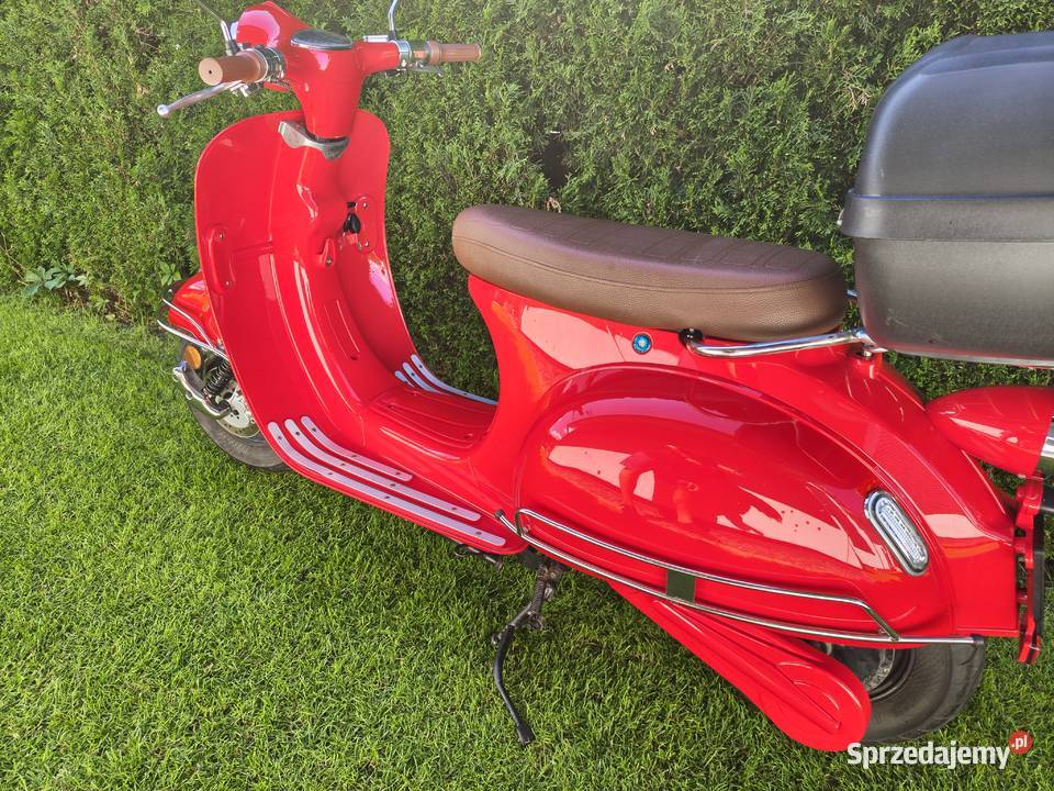 Skuter Elektryczny marki Sakura 2000