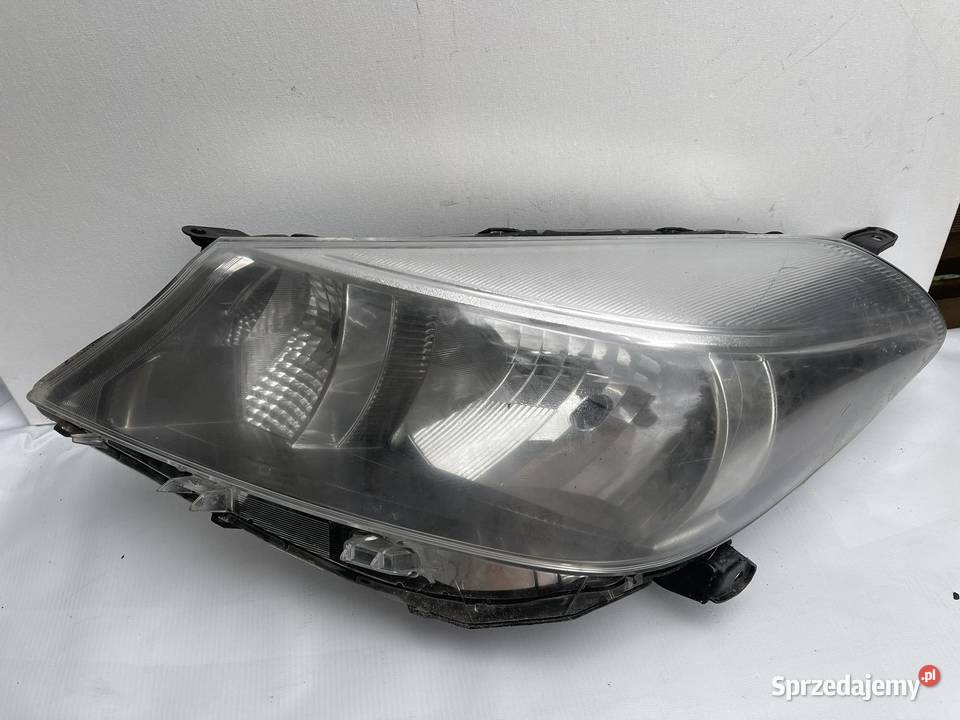 TOYOTA YARIS 3 LIFT LEWA LAMPA PRZÓD osobowe Ostroróg