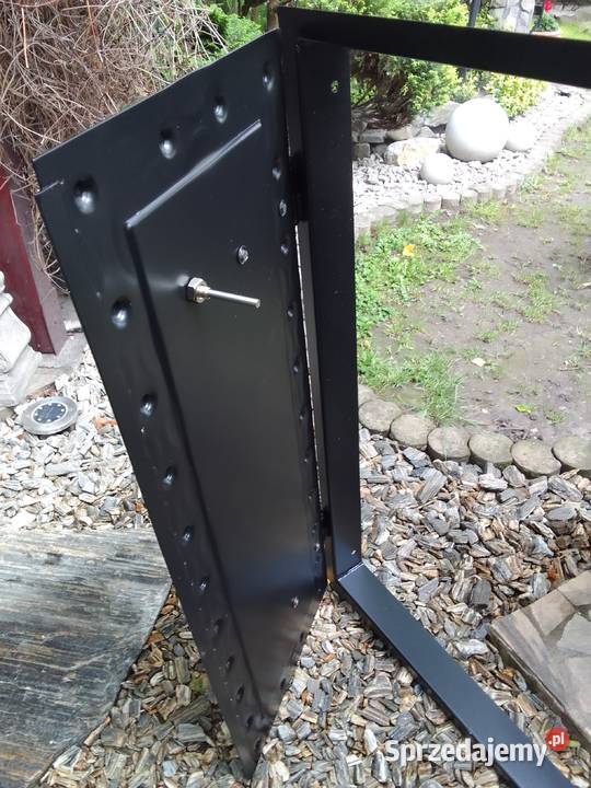Drzwiczki do wędzarni ogrodowej Komplet sprzedam