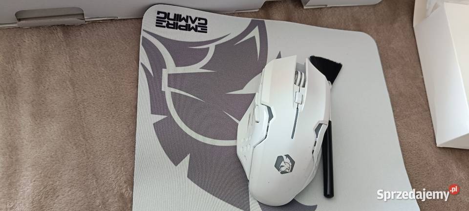 Klawiatura z myszką Drezdenko