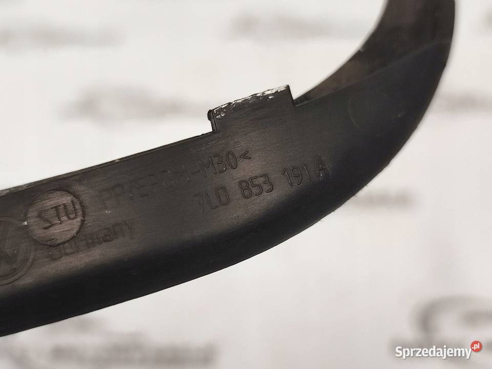 VW TOUAREG I 7L 04r nakładka drzwi lewa tył osobowe świętokrzyskie Kielce sprzedam