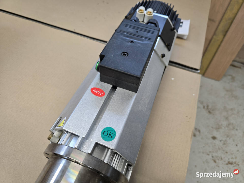 Elektrowrzeciono Głowica do CNC GDZ143X1339 L Zielone Kamedulskie
