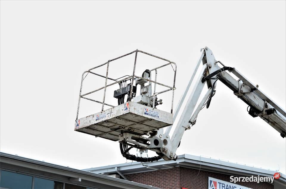 Podnośnik koszowy VOLVO FL614 Jasło