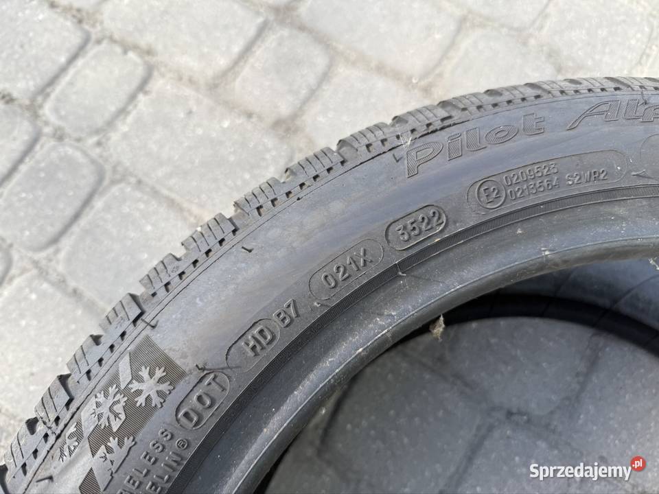 Opony zimowe Michelin 3454518 2022r świętokrzyskie Fałków