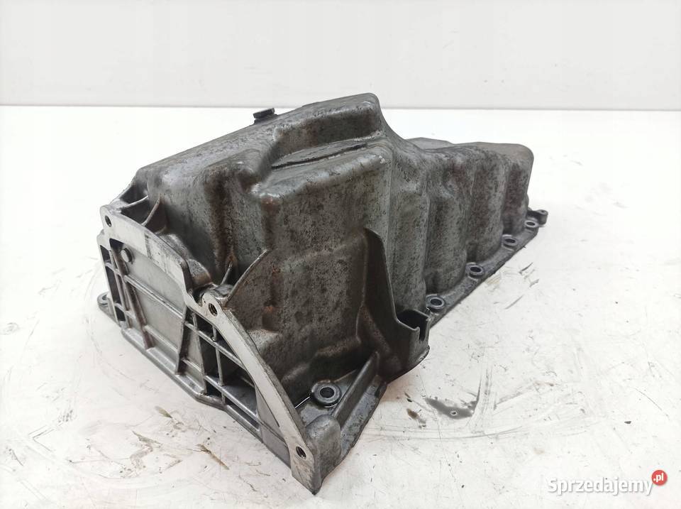 MISKA OLEJOWA 13992010 16 D N47N Bmw Seria 1 II Rok produkcji 2015