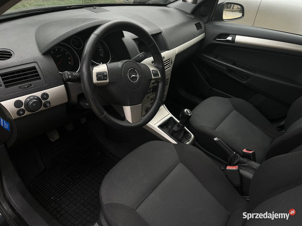 Opel Astra H 16 Enjoy Motoryzacja Tomaszów Mazowiecki sprzedam