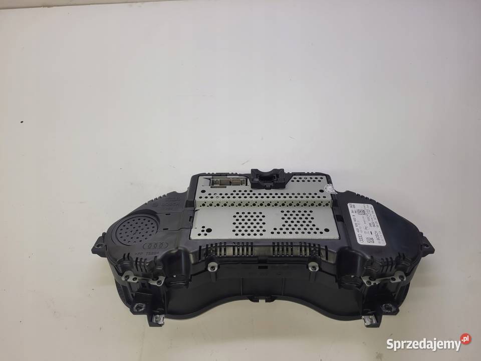 LICZNIK ZEGARY AUDI A6 C7 A7 30 TDI 4G8920933B Przystajń