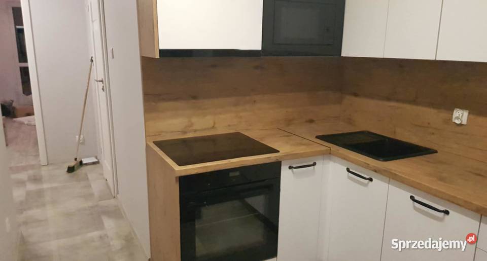 SzafyGarderoby na wymiar