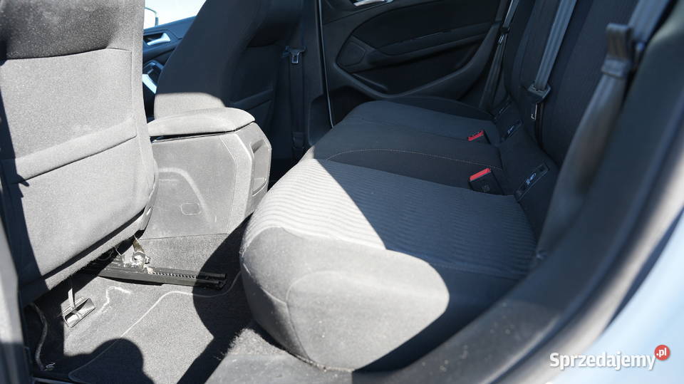 Peugeot 308 nieuszkodzony