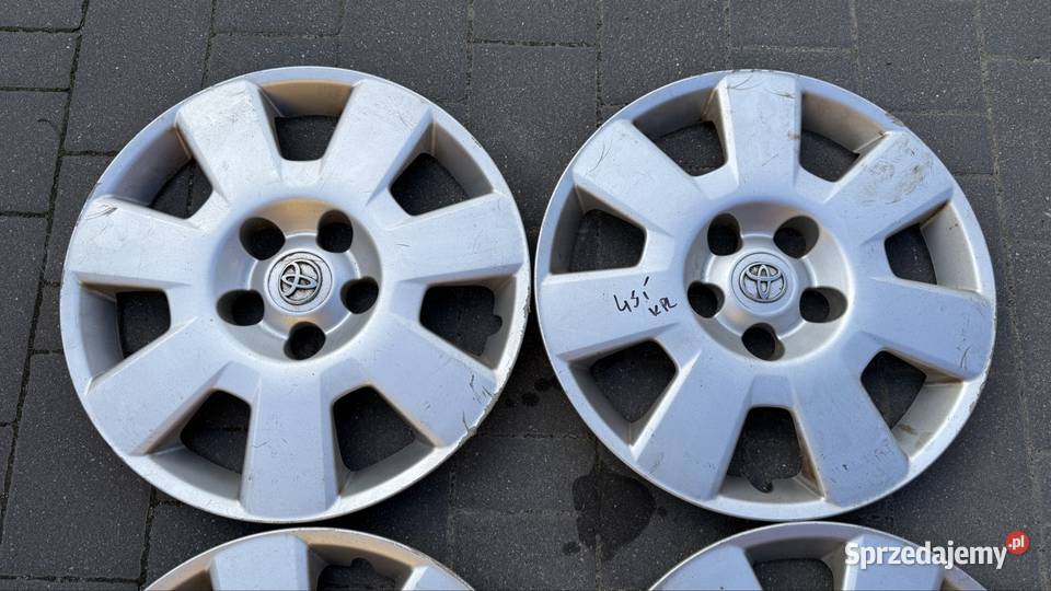 Kapsle kołpaki 16 Toyota Radom sprzedam