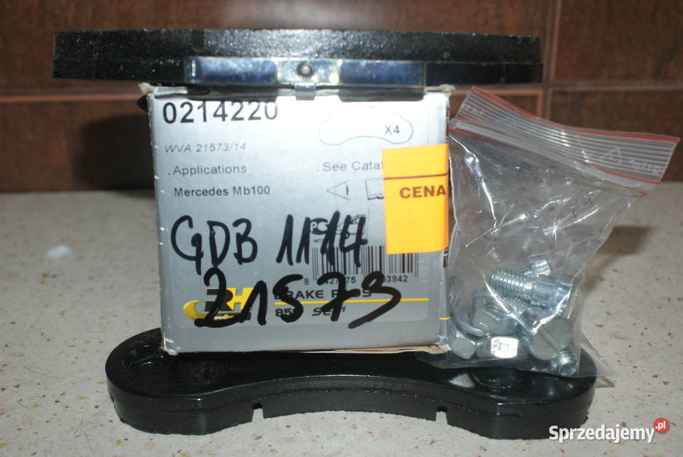 Klocek hamulcowy kpl przód MERCEDES MB 100 24D Białobrzegi