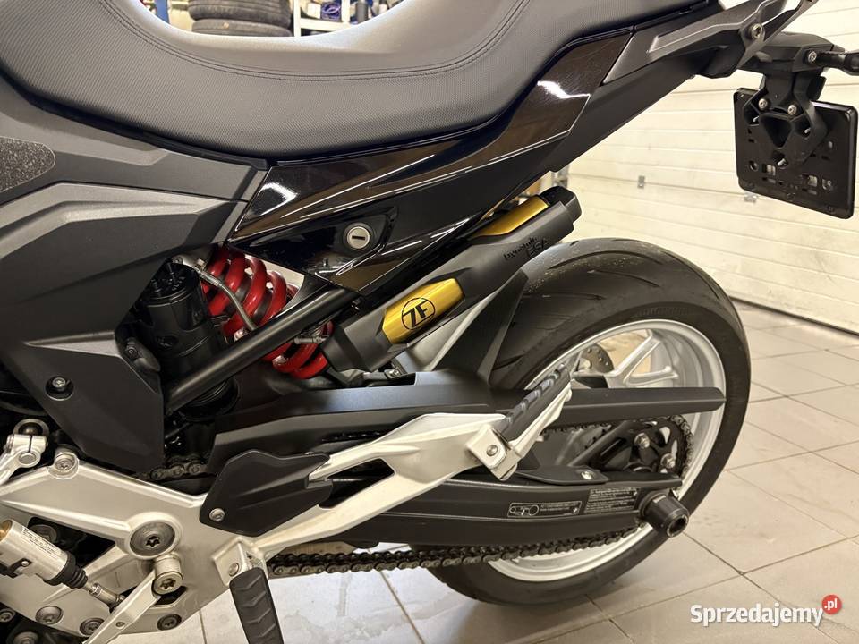 BMW F900R czterosuwowy Łąck