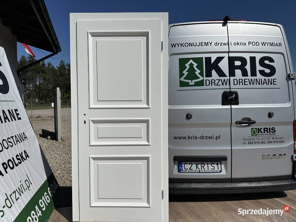 Drzwi drewniane sosnowe z listewką ozdobna 88cm Grzybno