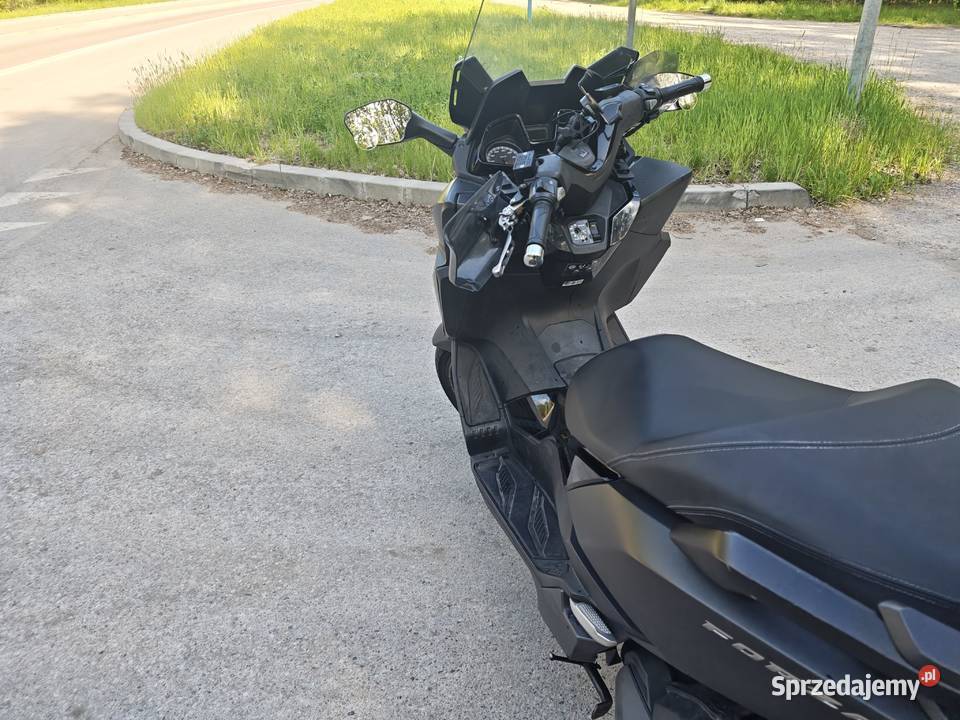 Honda Forza 125 polski salon Rok produkcji 2015 Honda Kozienice