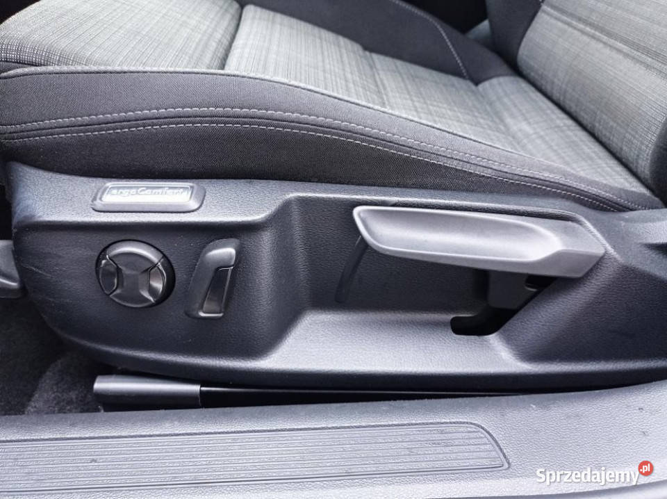 Volkswagen Passat 2021r FV23 Kamera ACC 3xAAC Passat małopolskie
