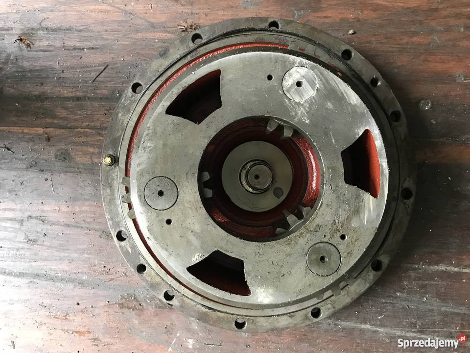 Kompletna zwolnica Case W20C rozdzielacze części