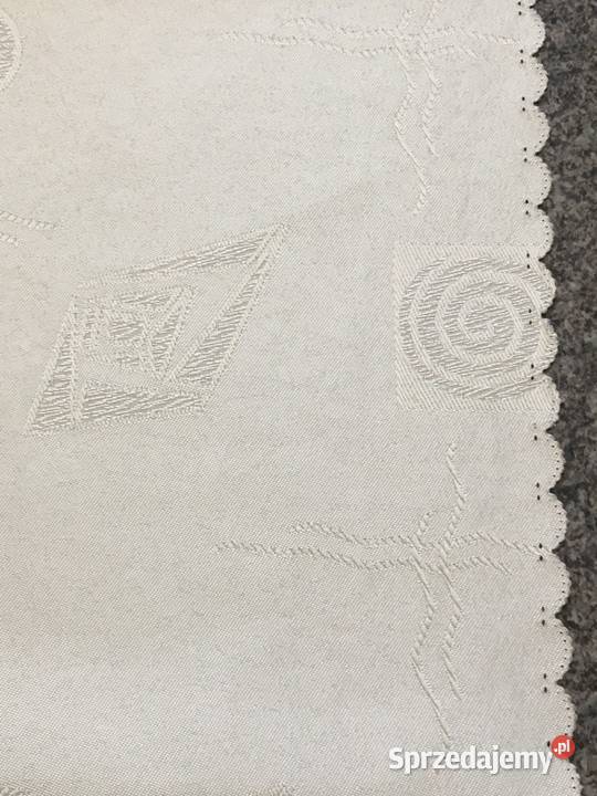Ładny bieżnik serweta średnica 118 x 48 Okazja Ustroń