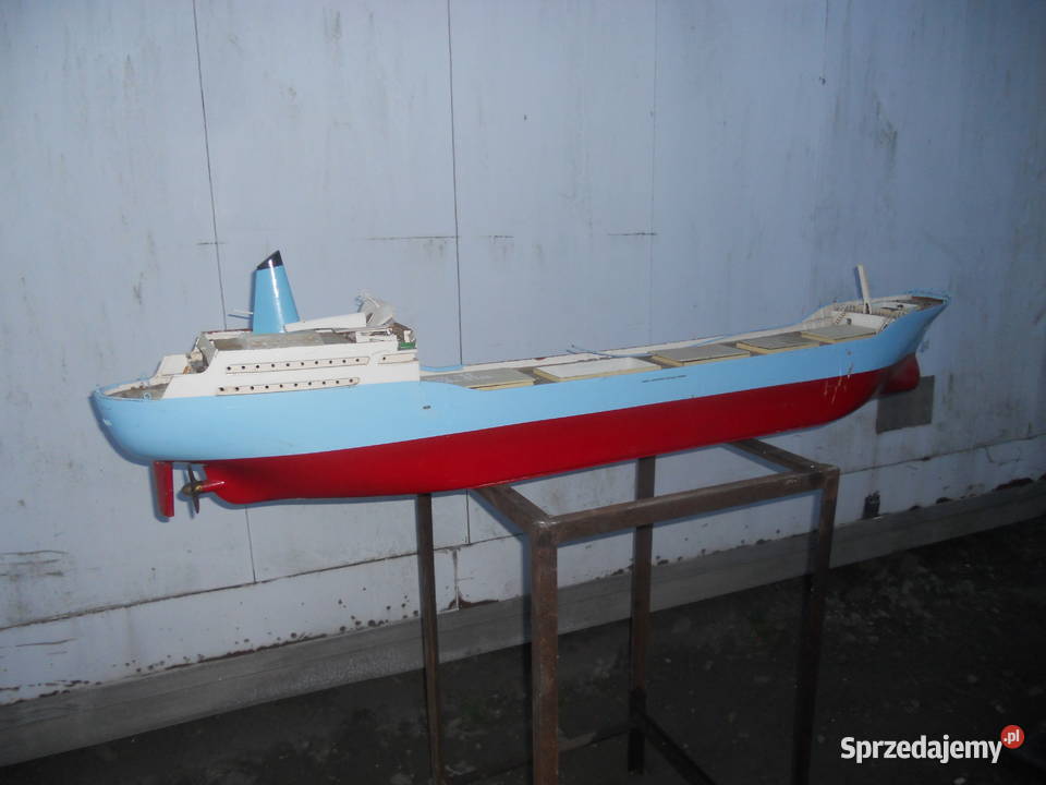 Statek kontenerowy Kontenerowiec 1 80 M Model Dębica sprzedam