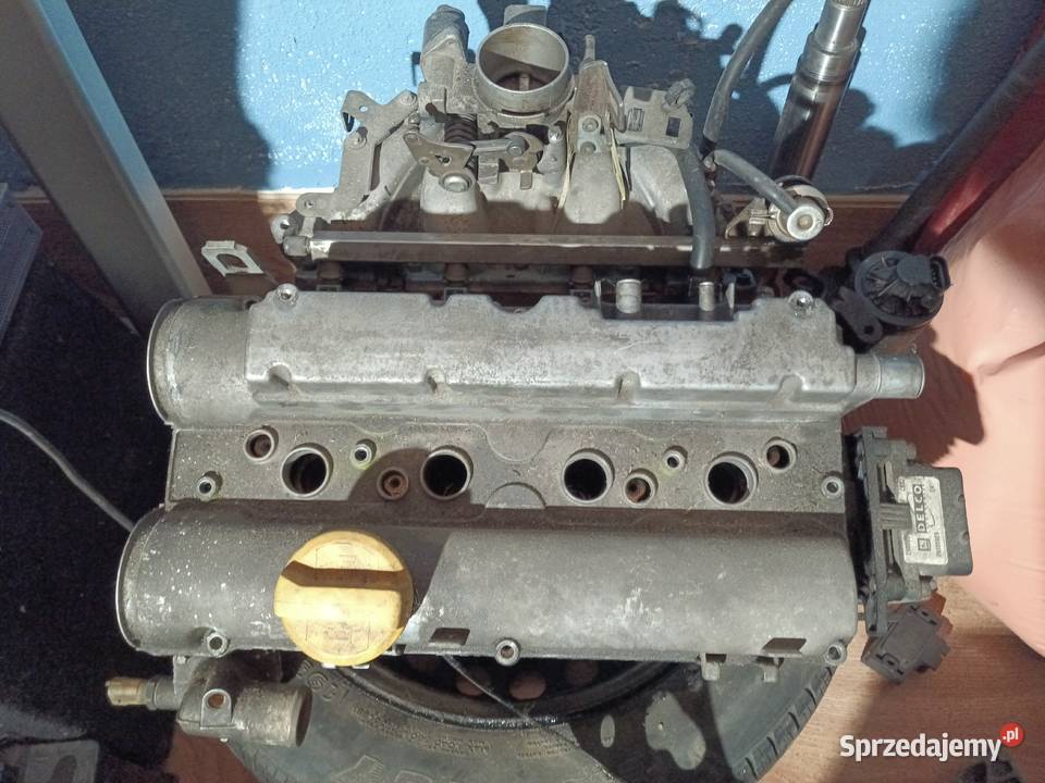Głowica Astra G 16 16v 98r Głowice cylindrów Gościcino